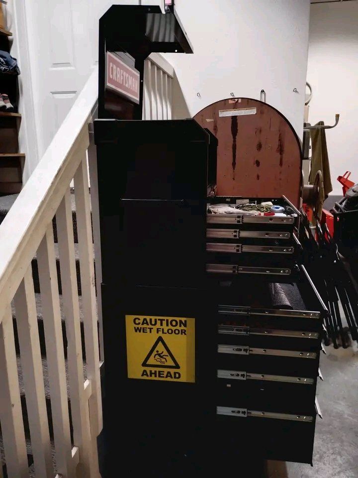 Main image 6