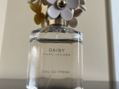 Daisy Marc Jacobs