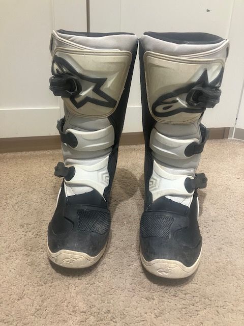 Motocross Boots Size5 (Alpinestars Tech3s)