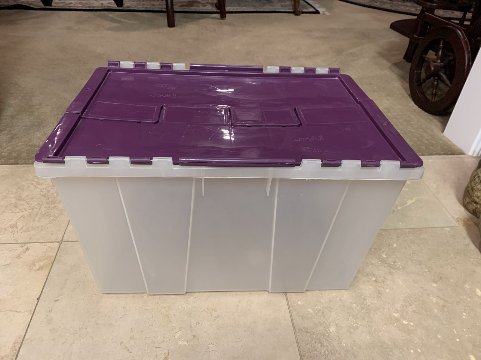 Professional grade totes