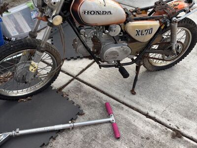 Honda XL70