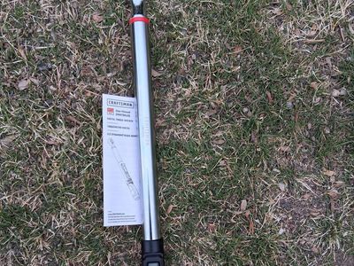 CRAFTSMAN 1/2 " DRIVE DIGITAL TORQUE WRENCH