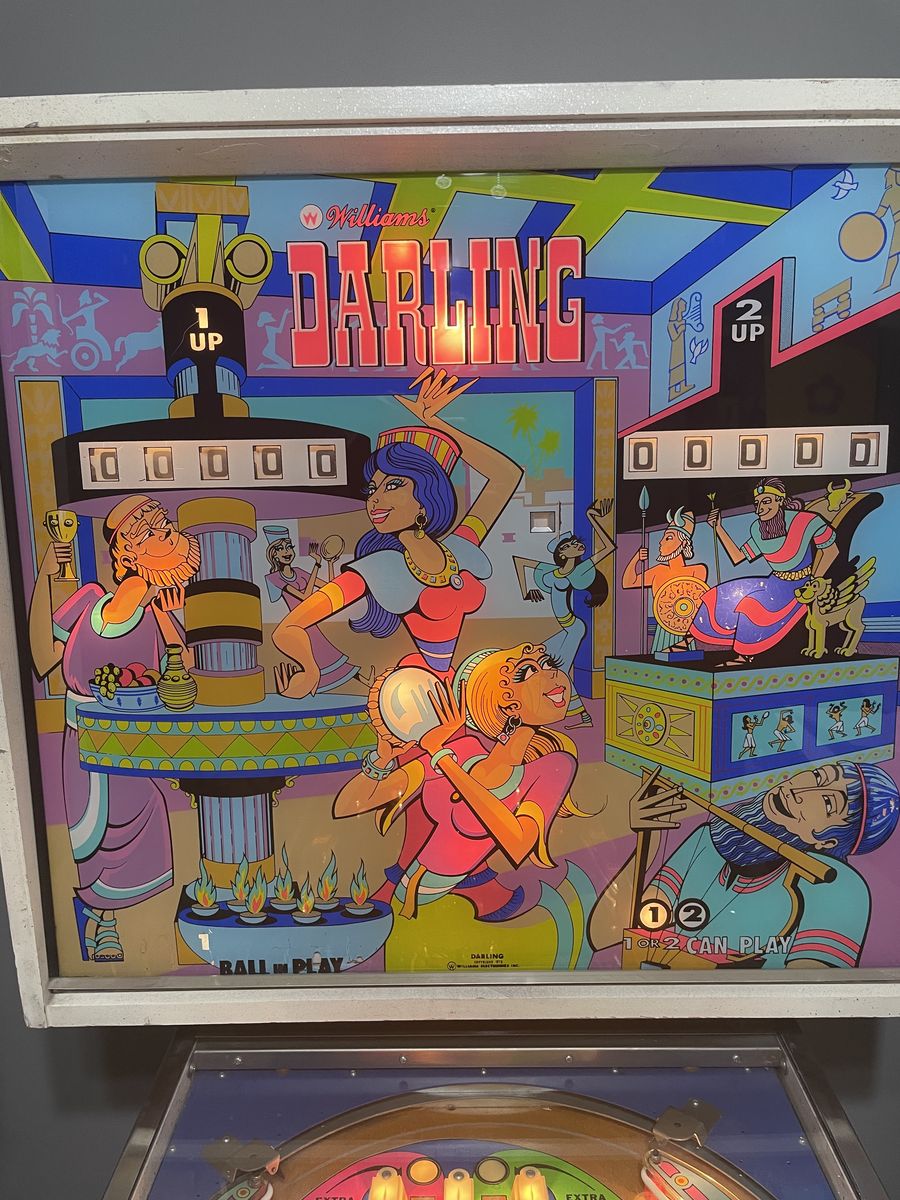 Williams Darling Pinball Machine