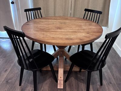 Wayfair Wood Round Dining Table with 4 Black Spindle Back Chairs - Sturdy & Excellent Condition