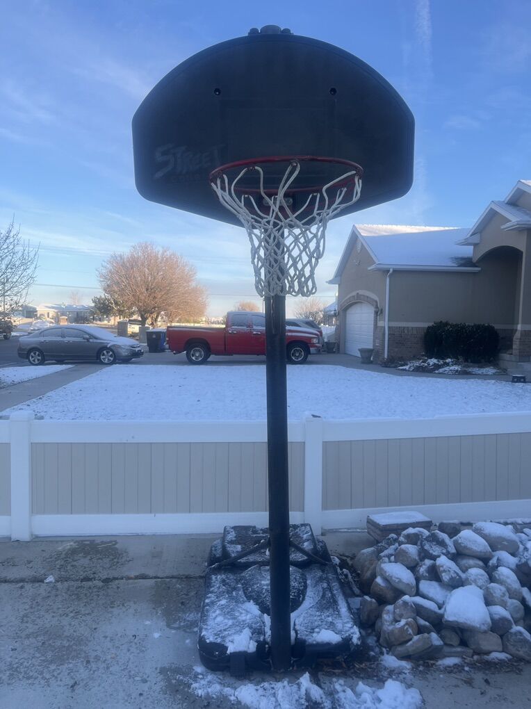 Free Basketball Hoop