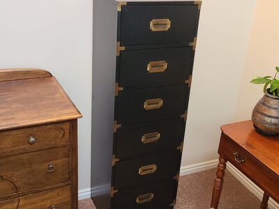 Antique Chest of Drawers