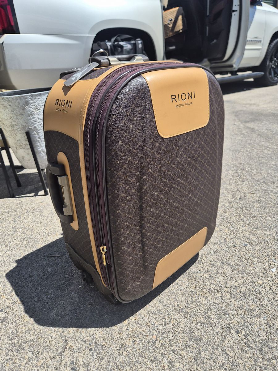 Rioni Small Luggage Piece