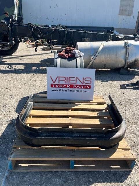 Kenworth W900 Suspension Crossmember / K-Frame