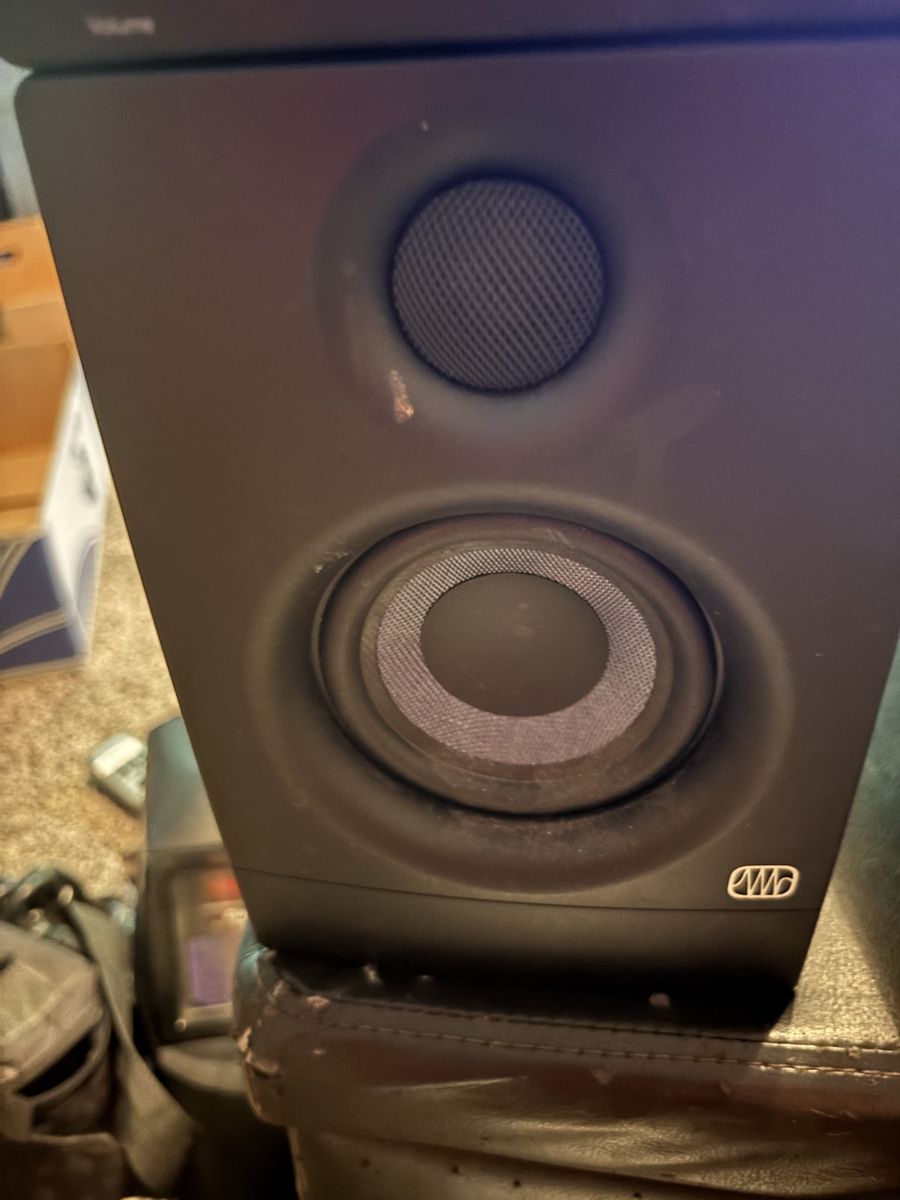 PreSonus Eris 3.5 Studio Monitors - Pair - Compact, Professional Sound