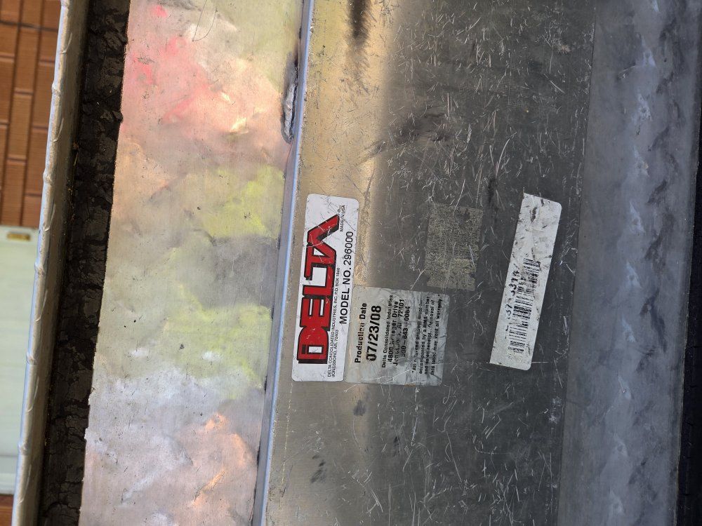 Main image 6