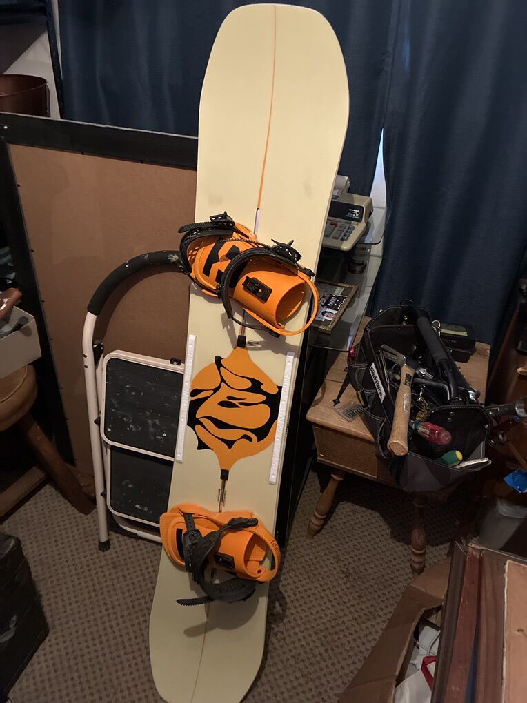 Burton Free Thinker 157 Camber And Union Bindings