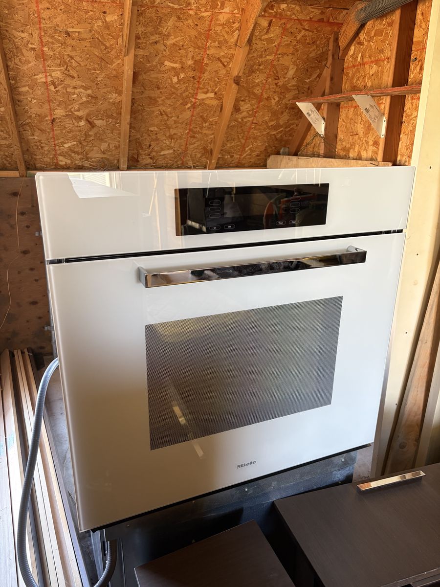 Miele Ovens model: H4886BP