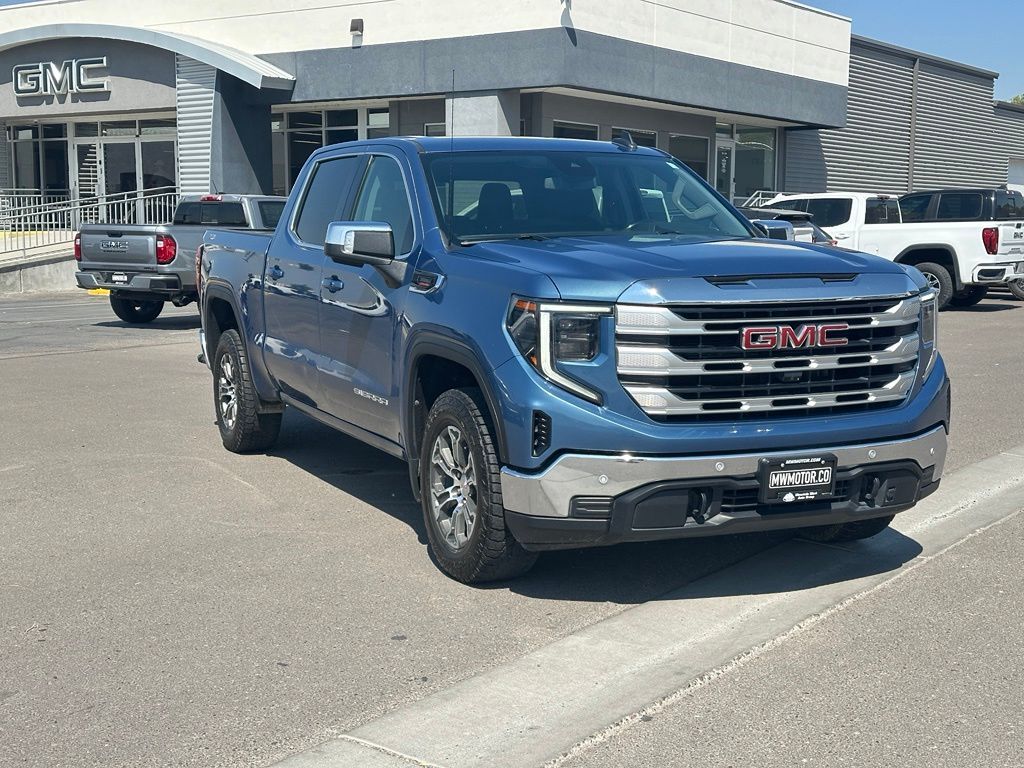 2024 GMC 1500 SLE