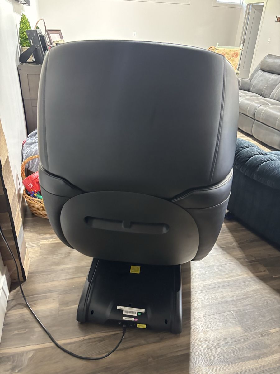 Osaki OS-Pro Alpina Full Body 4D Massage Chair, Zero Gravity, Heat, Airbag, Black