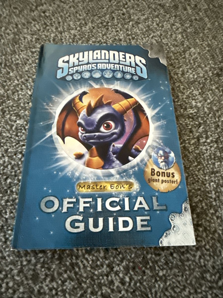 Skylanders Spyro's Adventure Master Eon's Official Guide w/ Bonus Poster