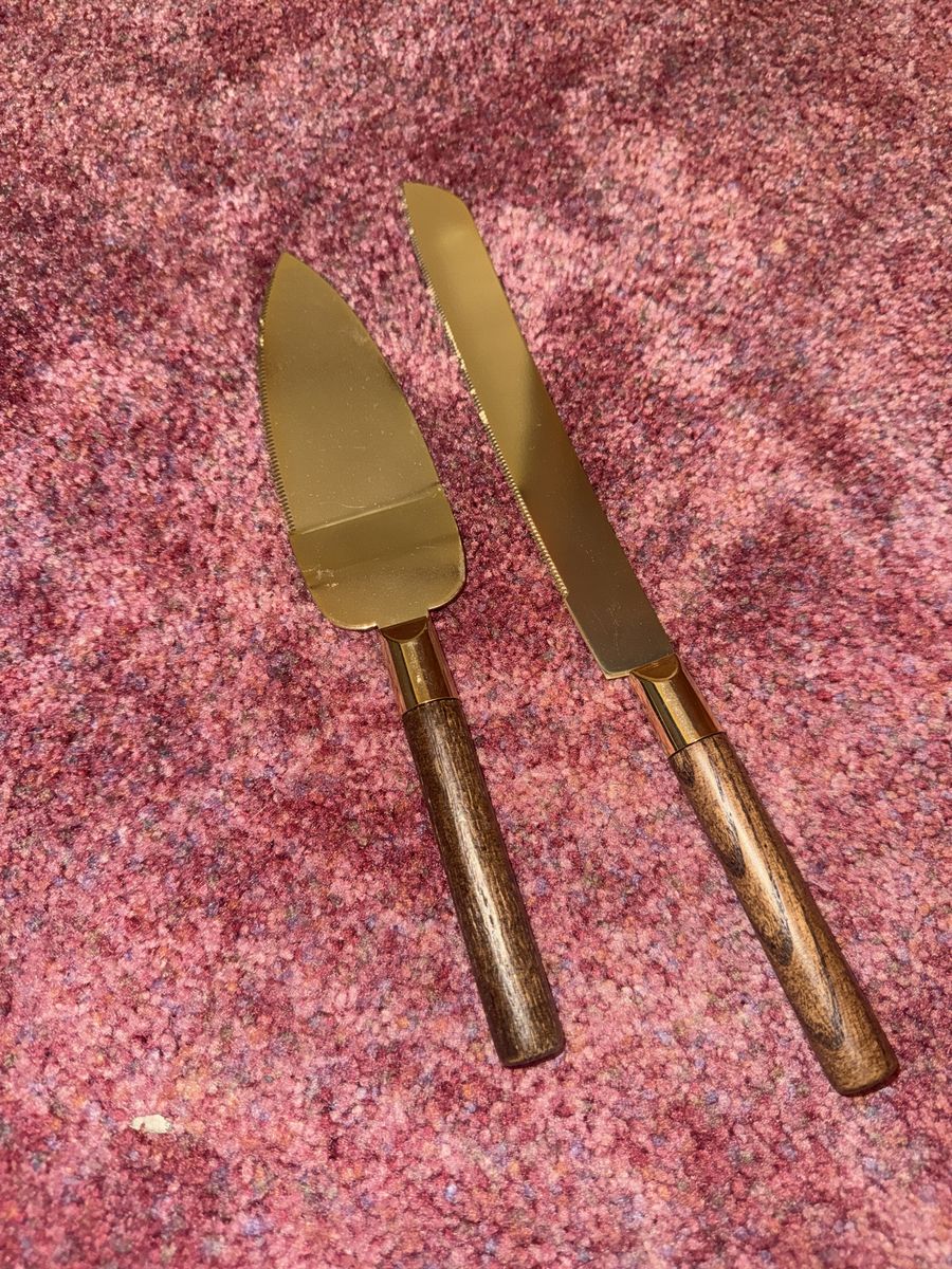 Gold Cake Knife and Server Set with Wooden Handles - Elegant Dessert Serving Utensils