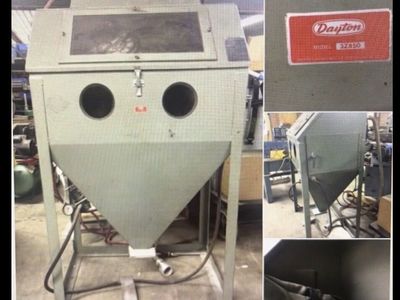 Dayton Sand Blast Cabinet Model 3Z850 Siphon Feed Abrasive Blaster