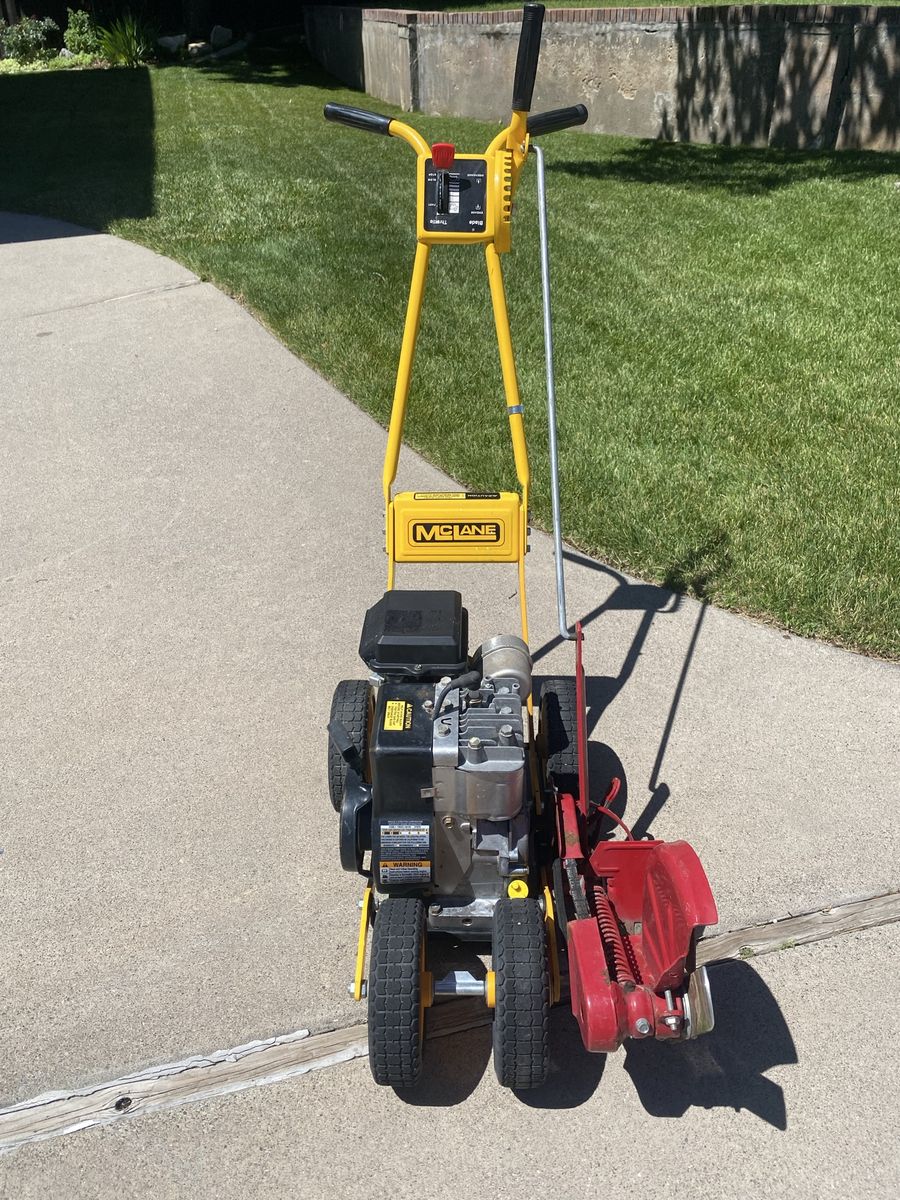 McLane Gas Lawn Edger - 3.5 HP Briggs & Stratton - Runs Great - $120