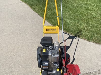 McLane Gas Lawn Edger - 3.5 HP Briggs & Stratton - Runs Great - $120