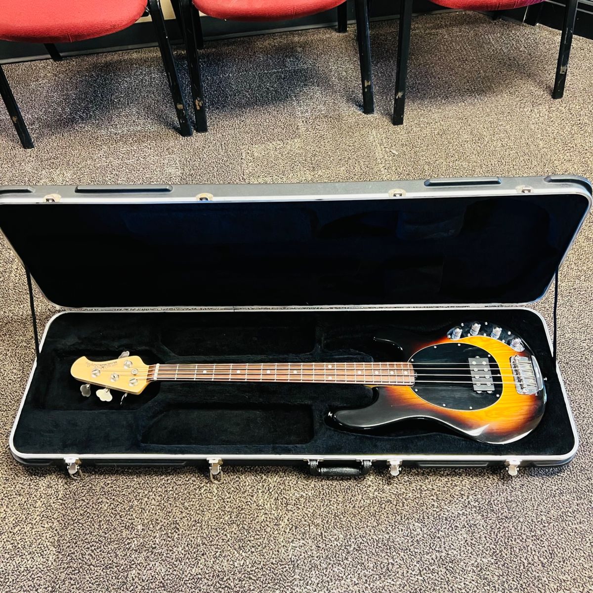 Ernie Ball Music Man StingRay 4-string Electric Bass Guitar - Vintage Sunburst