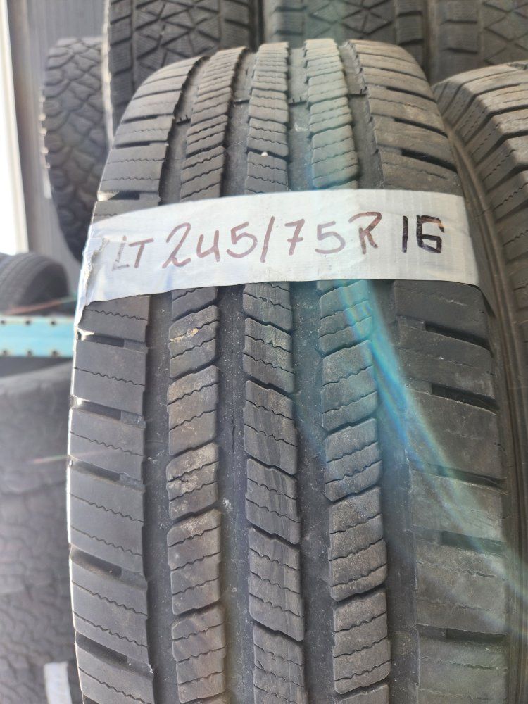245/75r16 michelin agilis ltx