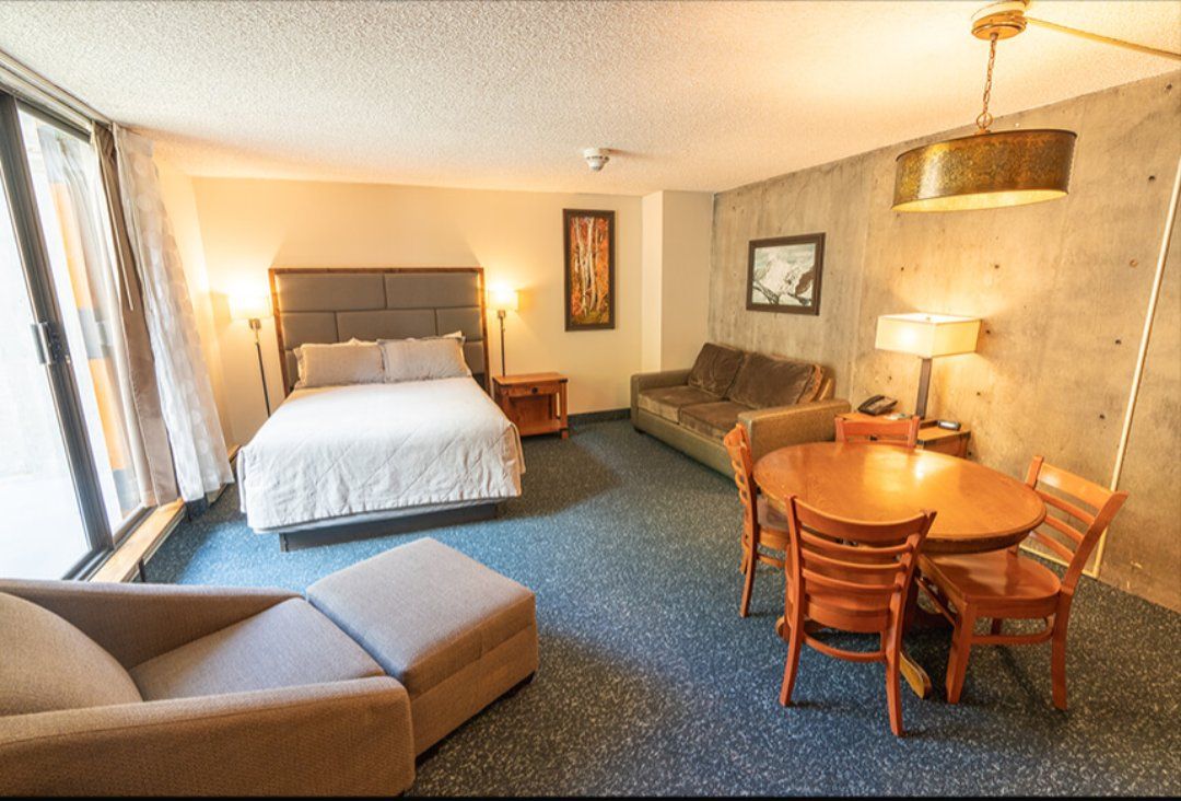 Week or nightly rental Room at Iron Blosam at Snowbird