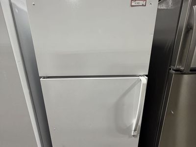 GREAT WHIRLPOOL TOP AND BOTTOM FRIDGE W-WARRANTY