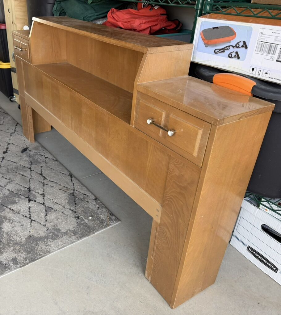 Gorgeous La. Mid-Century Modern Headboard.