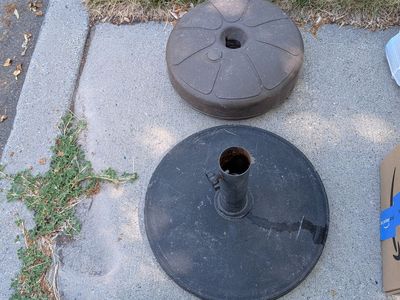 outdoor umbrella stands
