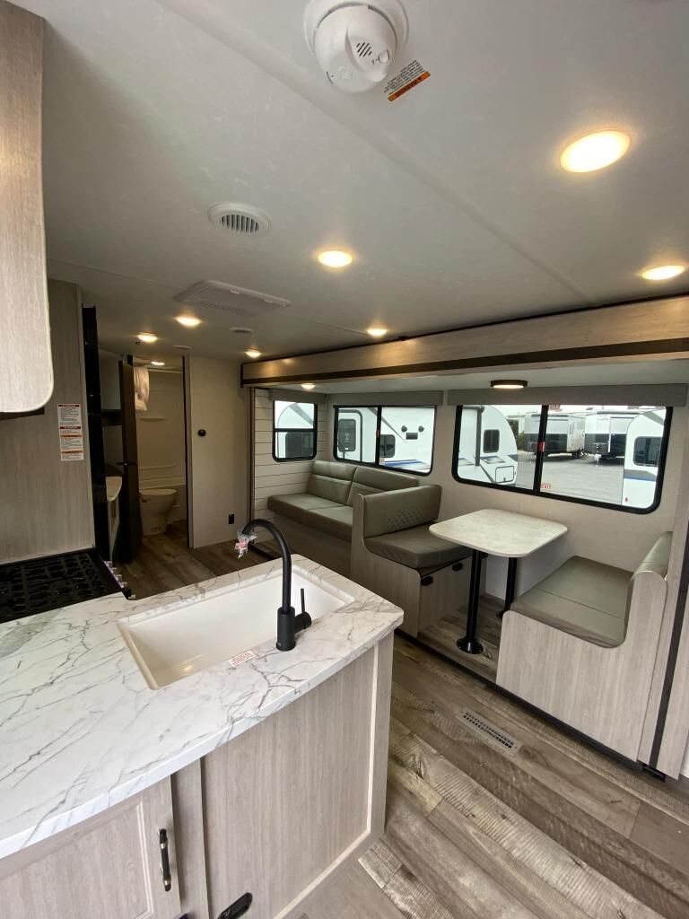 New 2025 CrossRoads RV Sunset Trail Bunkhouse Floorplan, Lightweight & Spacious (27BHS)