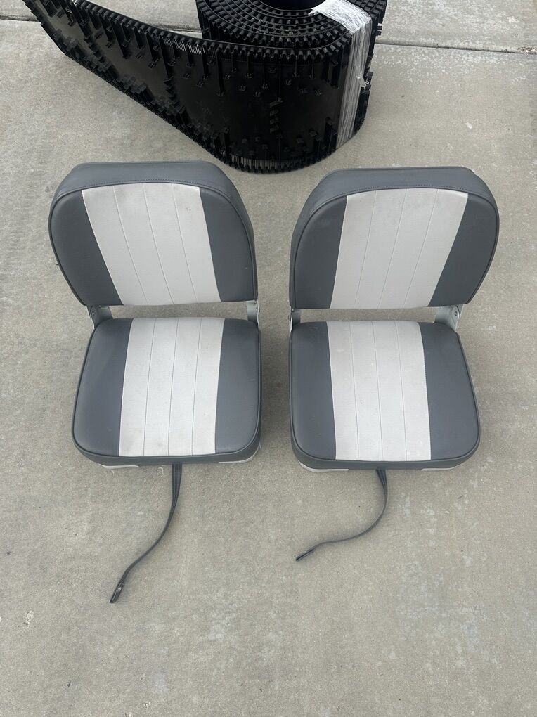 Jump Seats Foldable