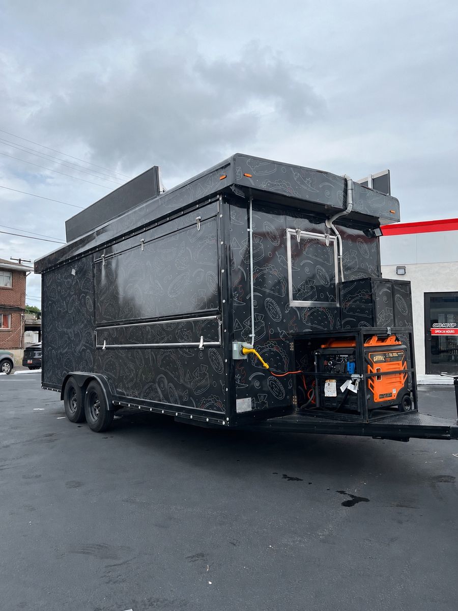 FOOD TRUCK FOR SALE – READY TO MAKE MONEY!
