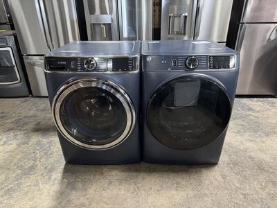 BEAUTIFUL GE BLUE FRONT LOAD SET WITH FINANCING AVAILABLE
