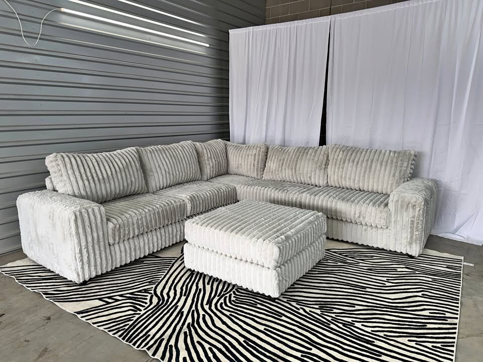 MINKY MODULAR LUXURY SECTIONAL