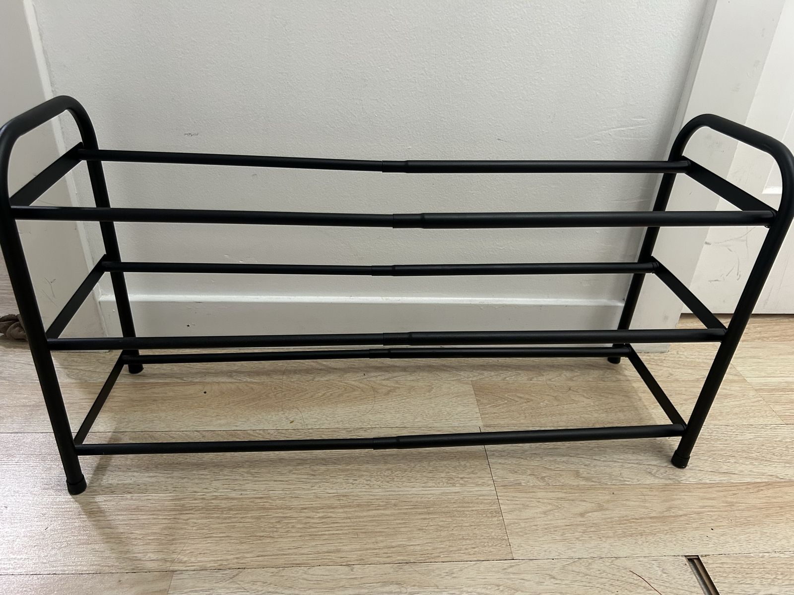 Shoe rack expandable