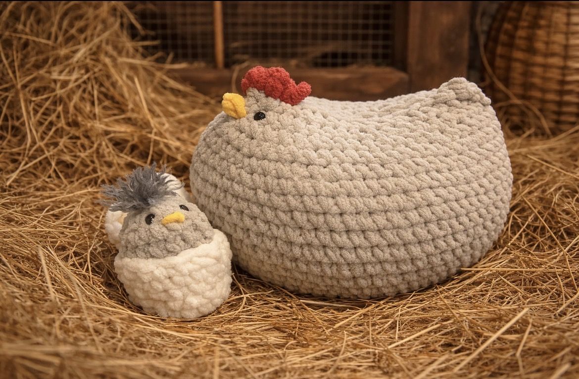 Easter Mamma And Chick Crochet Decor
