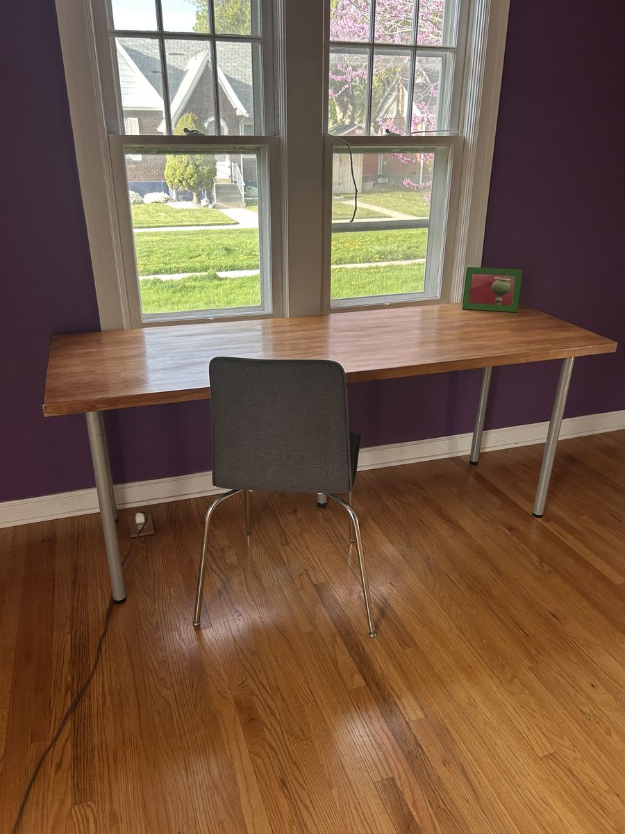 Large Desk