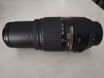 Nikon DX AF-S Nikkor 55-300mm 1:5-5.6GED VR Nikon Camera Lens