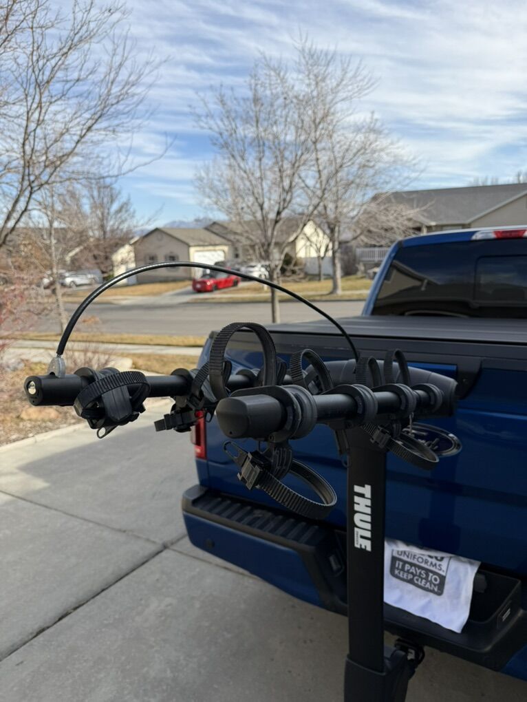 Thule Apex XT bike rack