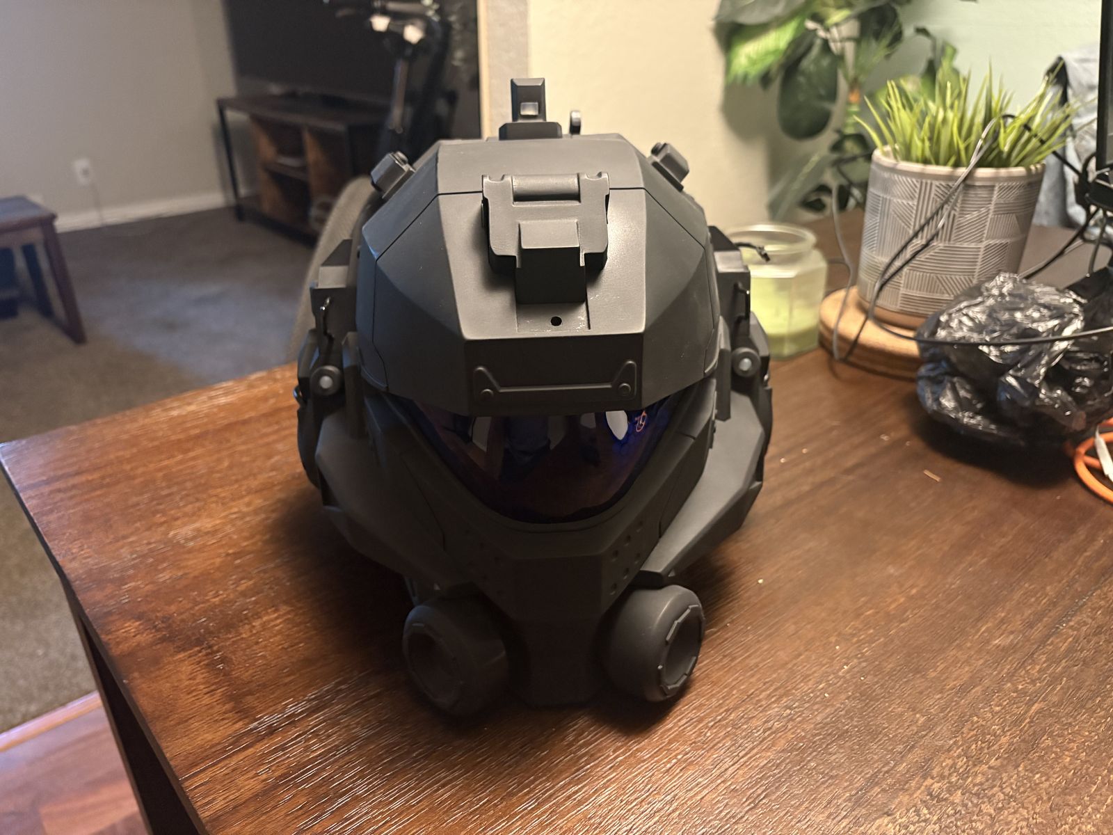 Titanfall 2 Pulse Blade Pilot Helmet - Matte black