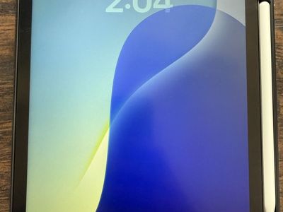 iPad Air 5th Gen w/ Apple Pencil