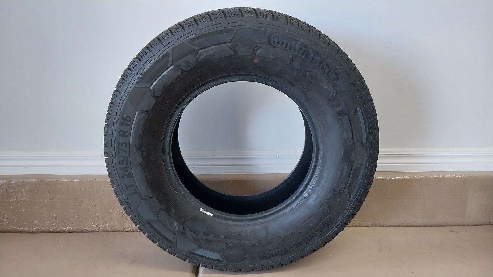 Set of 5 Continental LT 245 / 75 R16 VanContact M/S Tires