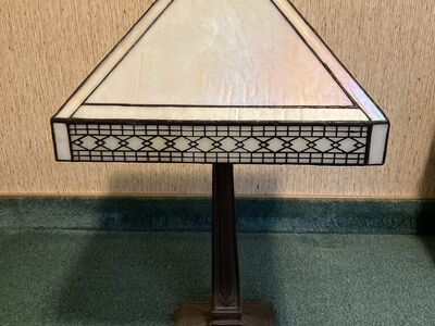 Tiffany Style Stained Glass Lamp