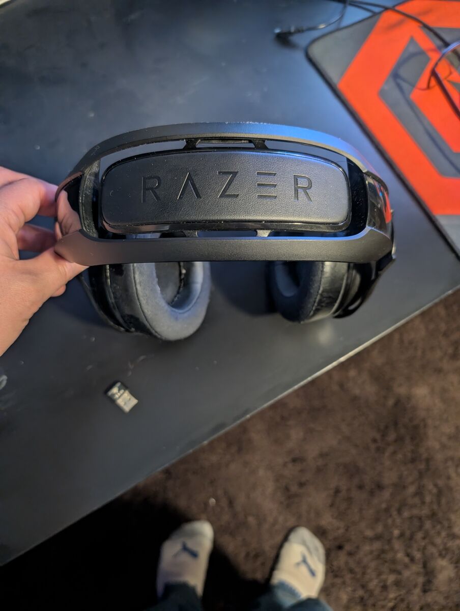 Razer Man O' War 2.4 GhZ Gaming Headset
