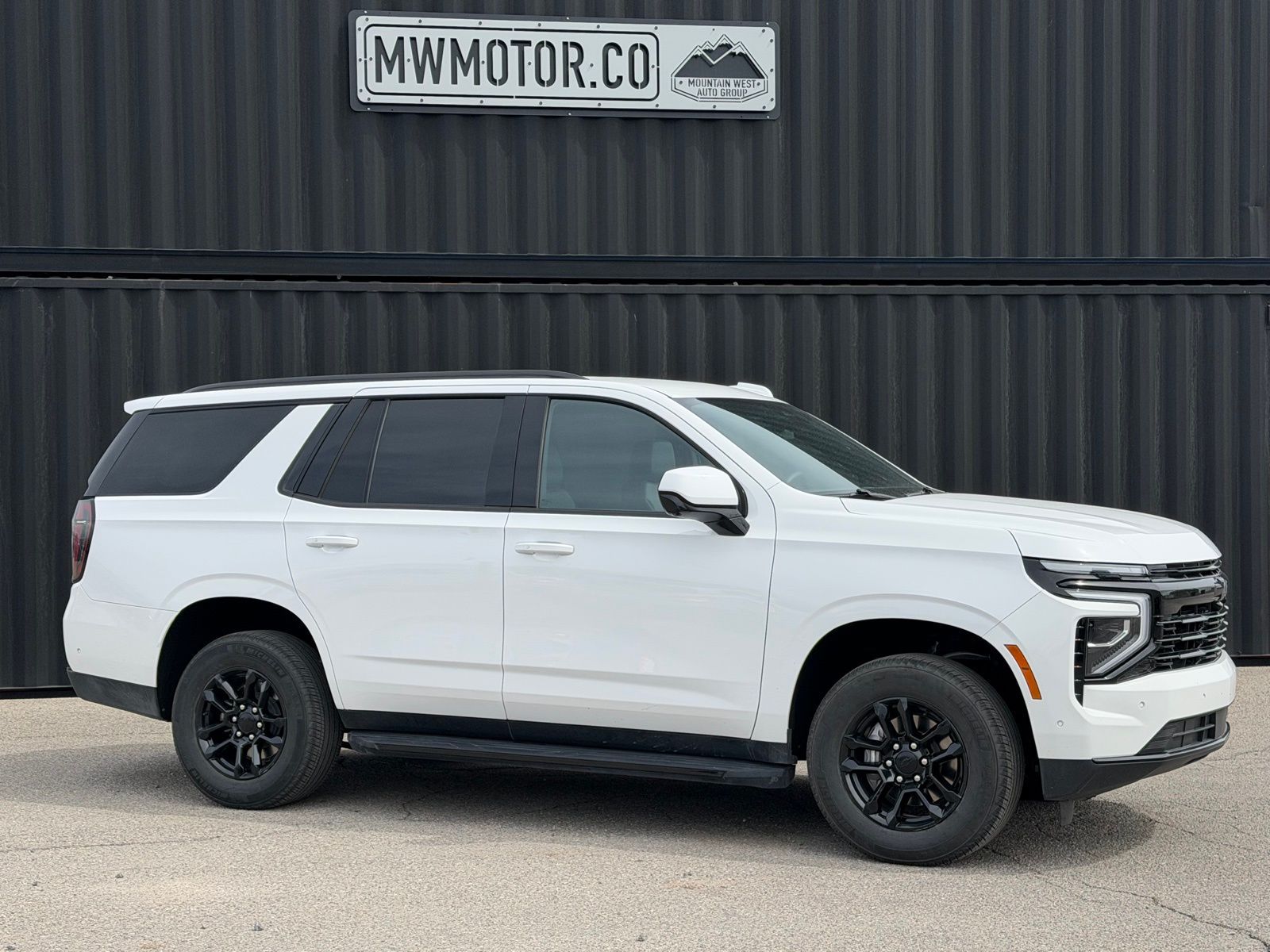 2025 Chevrolet Tahoe LT