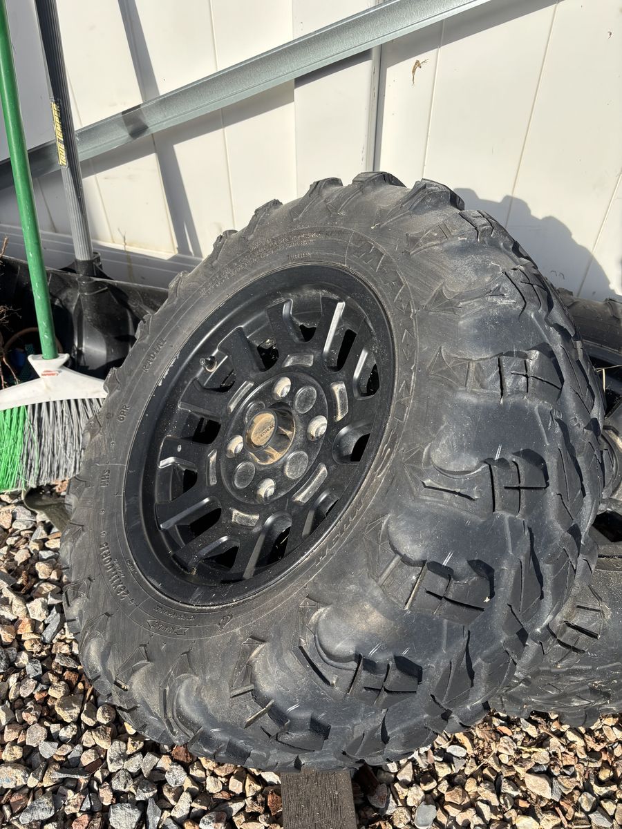 2021 Honda Talon / Wheels and Tires 3