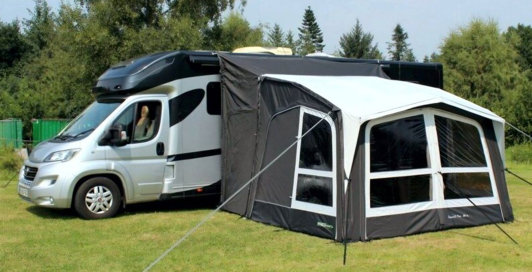 Dometic Rally Air Pro 330 DA (Sprinter, Mercedes  Retail $2,500)