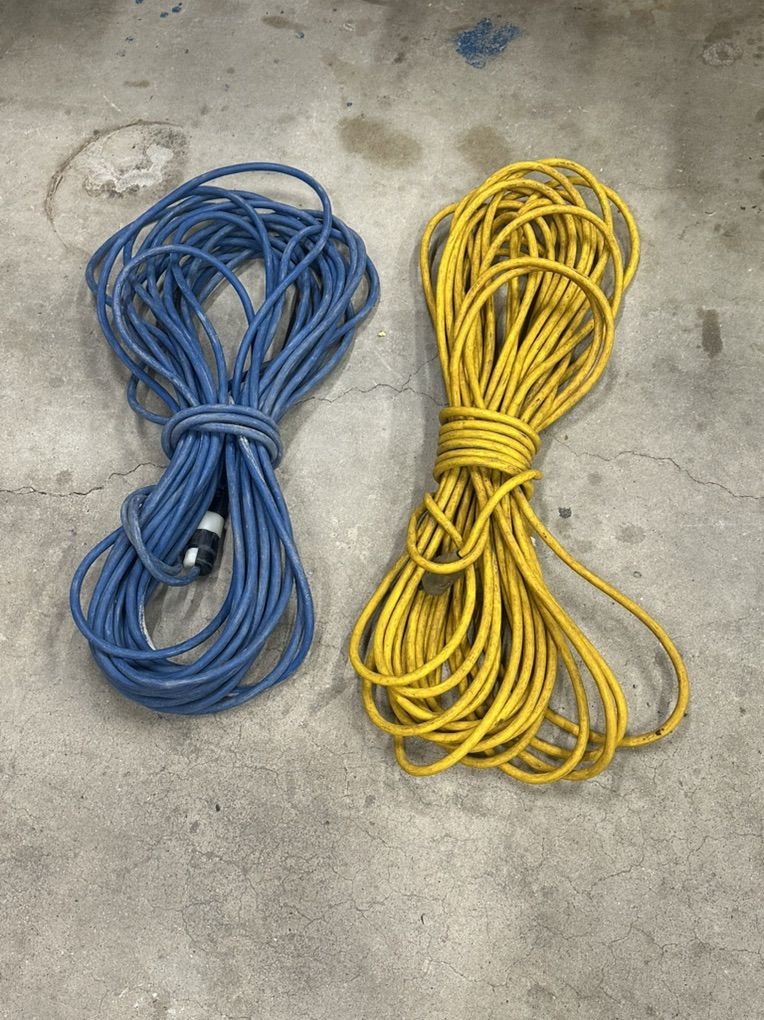 EXTENSION CORDS