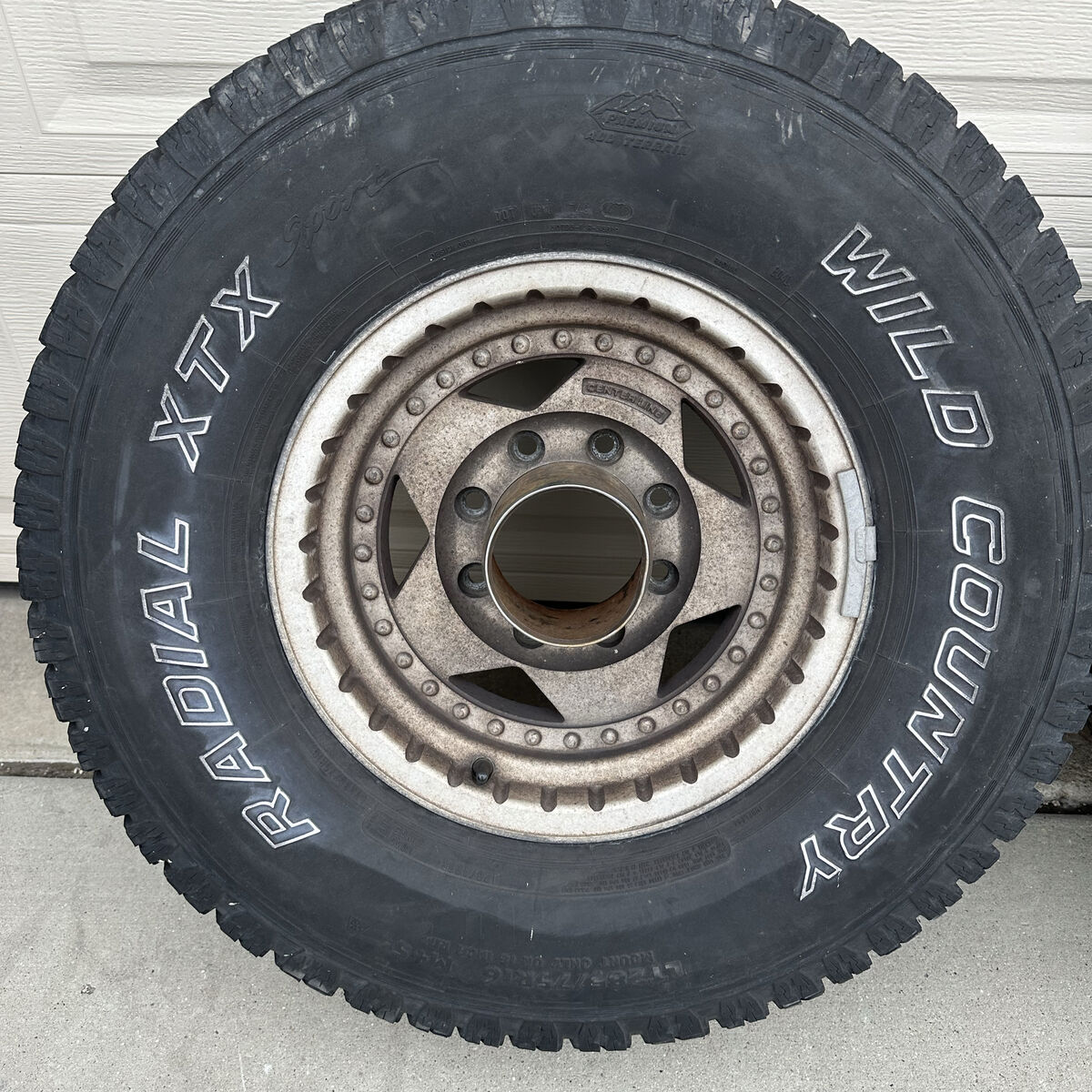 Ford Wheels And Tires