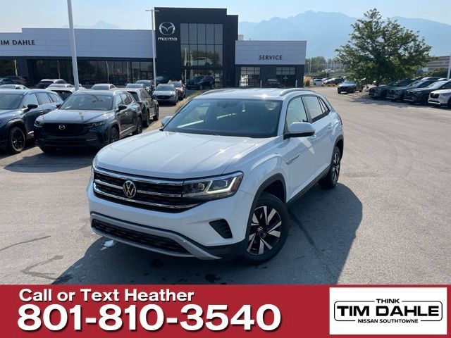 2022 Volkswagen Atlas Cross Sport SE 4Motion